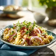 Bayrischer Nudelsalat: Herzhaft mit warmem Dressing ohne Mayo