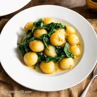 BlitzRezept GNOCCHI PFANNE mit Spinat und So lecker