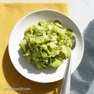 Knackiger Radieschensalat Rezept wie von Oma Hildegard