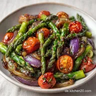 Mediterrane Spargelpfanne in 25 Minuten