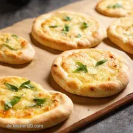 Schnelle Pizzabr&ouml;tchen selber machen Blitzrezept ohne Hefe