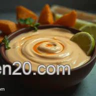 W&uuml;rzige Sriracha-Mayo: Mein einfaches Rezept f&uuml;r den perfekten Dip