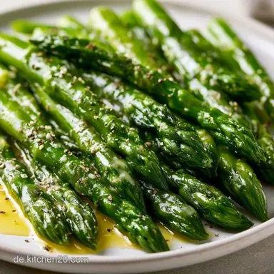Ged&uuml;nsteter Gr&uuml;ner Spargel f&uuml;r 4 Personen Rezeptkarte