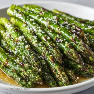 Ger&ouml;steter Gr&uuml;ner Spargel mit Parmesan Rezeptkarte