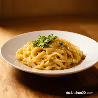 Gebratene Nudeln asiatisch Asia Blitzrezept wie vom Imbiss Rezeptkarte